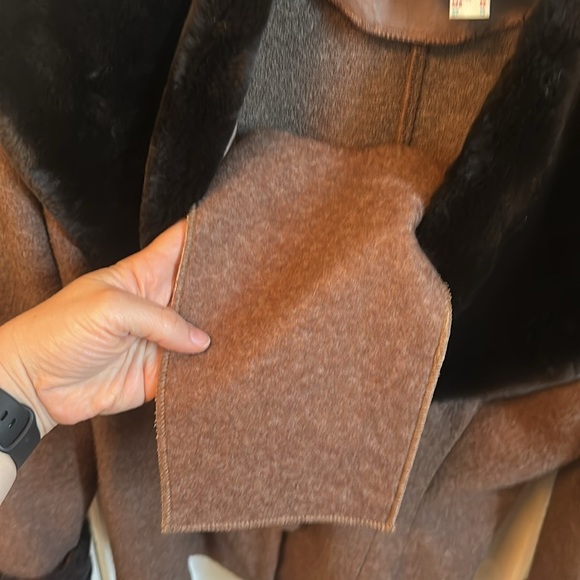 Creations Joseph Ribkoff Tailored Jacket Sze 14 – Faux Fur Collar Made in Canada - Picture 3 of 6